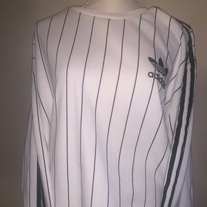 Adidas Sweatshirt